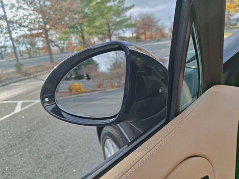 Used 2016 Porsche Cayenne S image 20