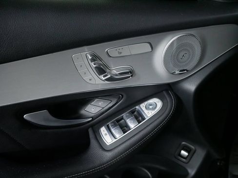 Used 2019 Mercedes-Benz GLC 300 4MATIC Coupe image 20