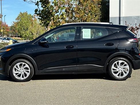 Used 2022 Chevrolet Bolt EUV LT image 7