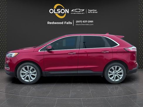 Used 2020 Ford Edge Titanium w/ Equipment Group 301A AWD/4WD image 2