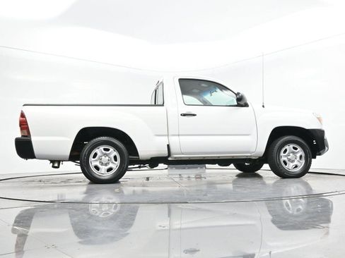 Used 2012 Toyota Tacoma 2WD Regular Cab image 35