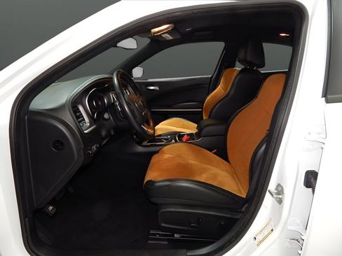 Used 2020 Dodge Charger R/T w/ Plus Group RWD image 11