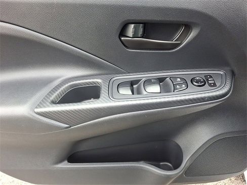 Used 2024 Nissan Versa S w/ S Plus Package image 12