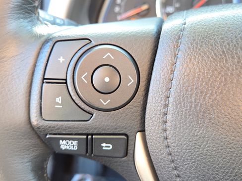 Used 2013 Toyota RAV4 Limited image 20