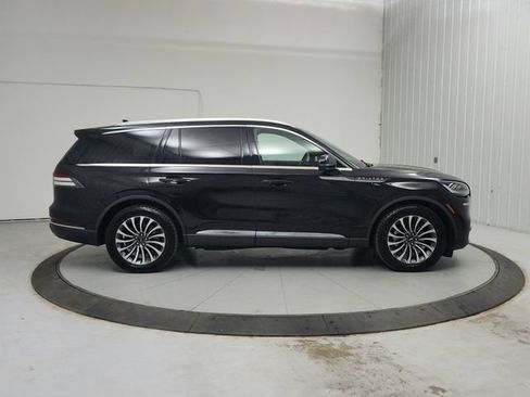 Used 2023 Lincoln Aviator Reserve w/ Elements Package Plus RWD image 9