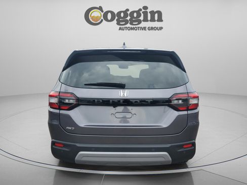 New 2025 Honda Pilot EX-L image 4