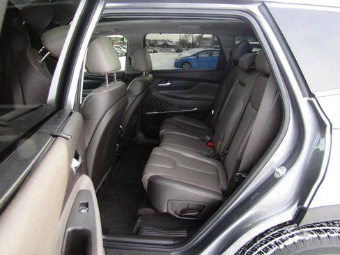 Used 2020 Hyundai Santa Fe SEL w/ Convenience + Premium Package image 18