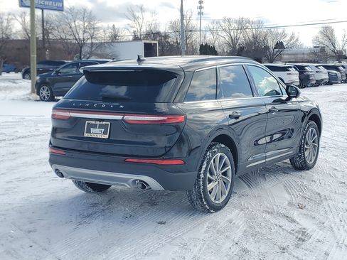 New 2026 Lincoln Corsair Premiere image 4