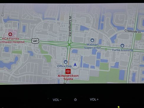 Used 2024 Toyota bZ4X Limited image 22