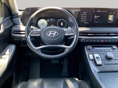 Used 2024 Hyundai Palisade Limited FWD image 6