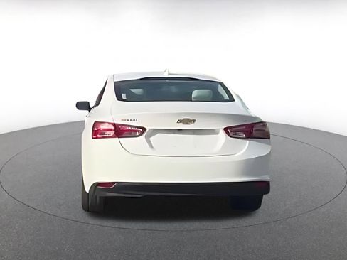 Used 2024 Chevrolet Malibu LT image 11