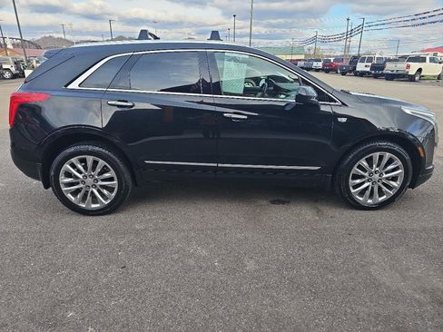 Used 2017 Cadillac XT5 Platinum image 8