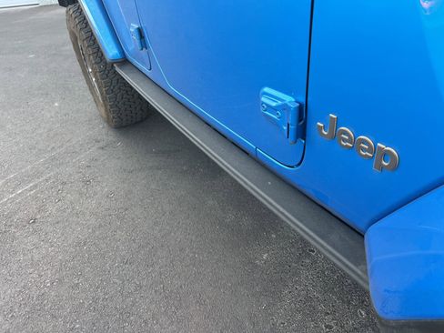 Used 2024 Jeep Wrangler Unlimited Rubicon 392 image 13