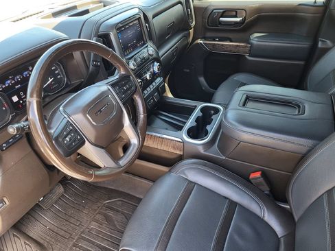Used 2022 GMC Sierra 3500 Denali w/ Denali Ultimate Package AWD/4WD image 10