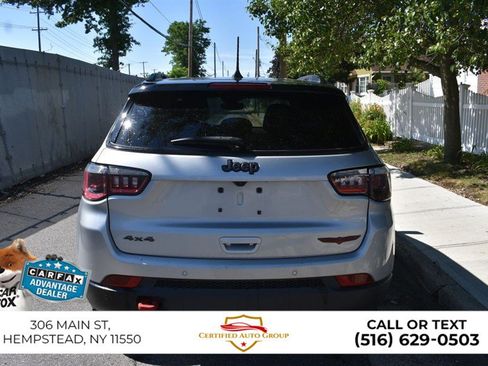 Used 2025 Jeep Compass Trailhawk AWD/4WD image 7