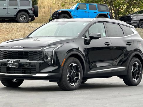 New 2026 Kia Sportage EX AWD/4WD image 9
