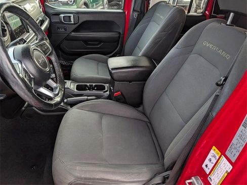 Used 2020 Jeep Gladiator Overland image 10