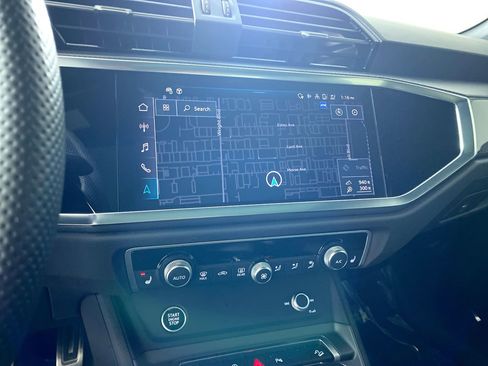 Certified 2025 Audi Q3 2.0T Premium Plus w/ Premium Plus Package image 4