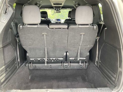 Used 2019 Dodge Grand Caravan GT image 31