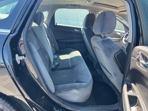 Used 2014 Chevrolet Impala LT w/ LT Sunroof Package image 11