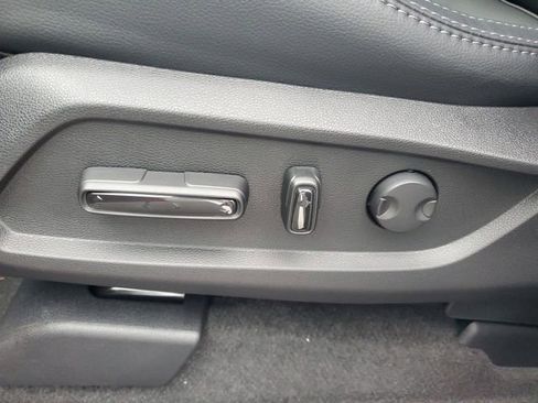 New 2025 Honda Pilot Touring image 40