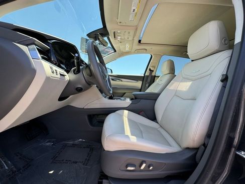 Used 2021 Cadillac XT5 Premium Luxury FWD image 24