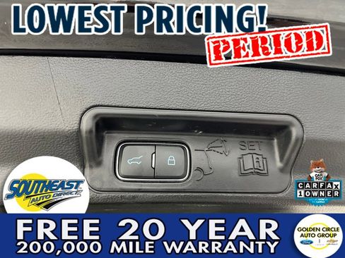 Used 2025 Ford Explorer ST-Line w/ ST-Line Street Pack image 39