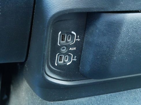 Used 2020 RAM 1500 Big Horn AWD/4WD image 33