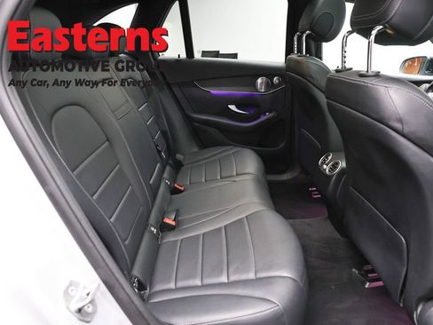 Used 2020 Mercedes-Benz GLC 300 4MATIC image 25