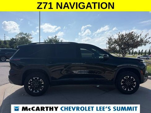 Used 2024 Chevrolet Traverse Z71 AWD/4WD image 14