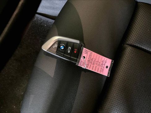 Used 2024 BMW X3 sDrive30i w/ Premium Package w/ZPA image 14