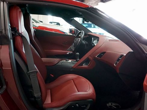 Used 2019 Chevrolet Corvette Z06 RWD image 37