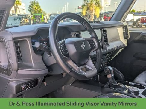 Used 2025 Ford Bronco Badlands AWD/4WD image 32