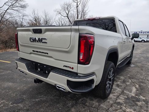 New 2026 GMC Sierra 1500 AT4 w/ AT4 Premium Package image 4