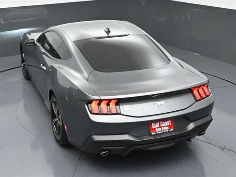 Certified 2025 Ford Mustang Coupe RWD image 39