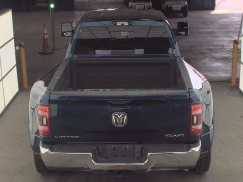 Used 2024 RAM 3500 Limited AWD/4WD image 13