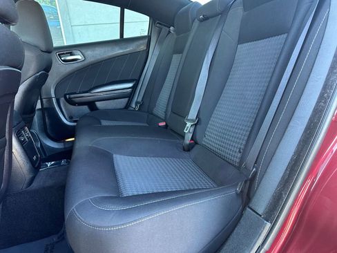 Used 2019 Dodge Charger R/T w/ Blacktop Package image 22