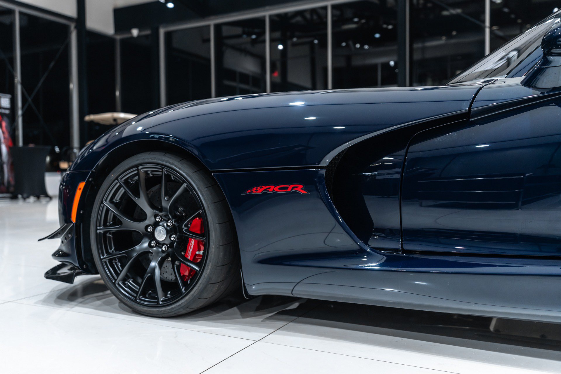 Used 2016 Dodge Viper ACR RWD image 17