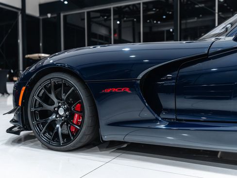 Used 2016 Dodge Viper ACR RWD image 17