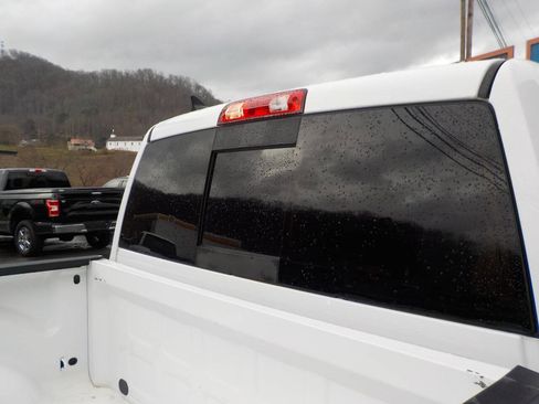 Used 2018 RAM 1500 Big Horn image 9