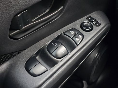 Certified 2025 Nissan Kicks Play S FWD image 22