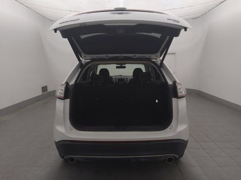 Used 2017 Ford Edge SEL w/ Equipment Group 201A AWD/4WD image 29