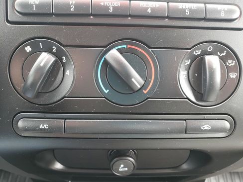 Used 2007 Ford F150 4x4 Regular Cab image 19