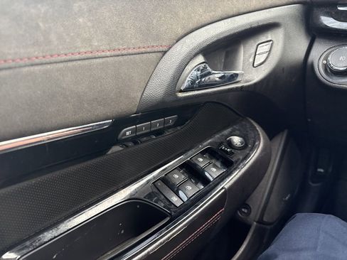 Used 2015 Chevrolet SS RWD image 9