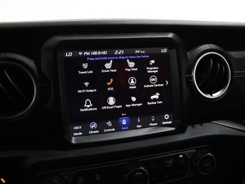 Used 2023 Jeep Wrangler Unlimited Sahara w/ Cold Weather Group AWD/4WD image 25