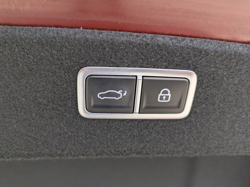 Certified 2023 Genesis G80 3.5T Sport w/ Winter Weather Package image 18