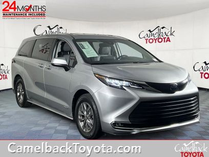 Used 2021 Toyota Sienna XLE