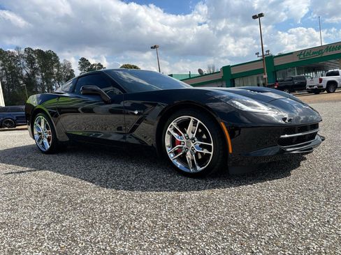 Used 2019 Chevrolet Corvette Stingray Coupe w/ Battery Protection Package image 9