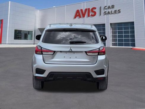 Used 2025 Mitsubishi Outlander Sport AWD image 7
