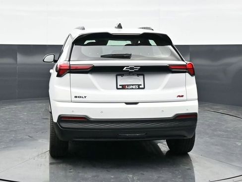New 2027 Chevrolet Bolt RS FWD image 8